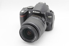 Nikon D3000 DSLR fotocamera