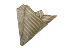 Elegante pochette di seta per