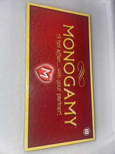 Monogamia affare caldo con - monogamia,