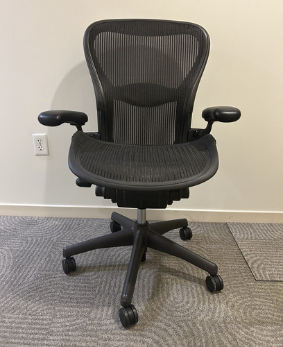 Herman miller aeron - miller,