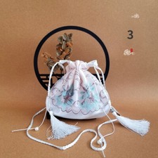 Da Donna Ricamato Floreale