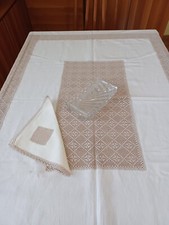 Tovaglia da tavola fatta completamente a mano