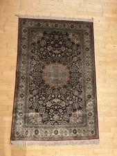 Tappeto orientale annodato a