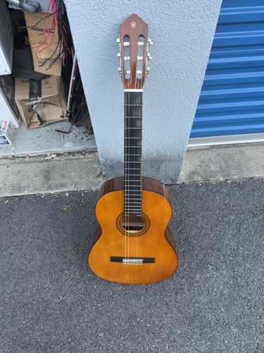 Chitarra acustica classica