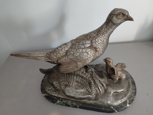 Statue poule faisane - la,