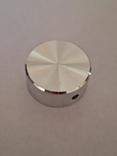 Manopola per Potenziometro 6mm Diametro 27mm Alluminio con Vite di regolazione