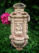 Acquasantiera in terracotta