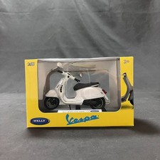 Welly Vespa 2017 bianco moto
