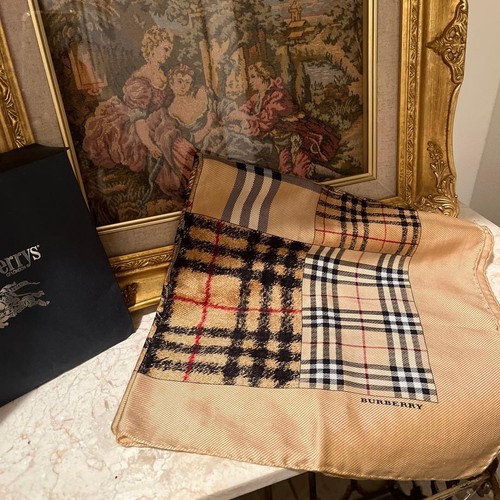 Sciarpa seta burberry usata - sciarpa,
