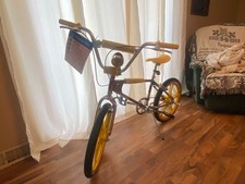 Mongoose Max Netflix Stranger