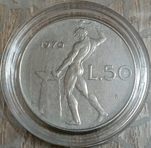 Italie 50 lire - –,