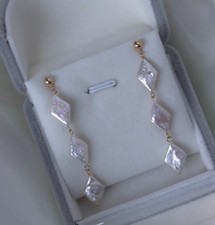 Orecchino perla keshi rinata