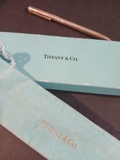 Tiffany penna a sfera - &, in