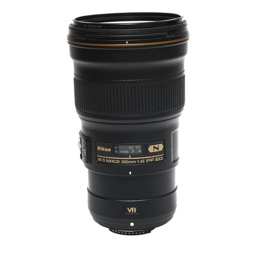 Nikon 300mm pf ed vr - 300mm/4,