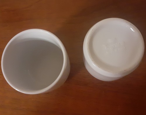 Set nuove tazzine da - di,