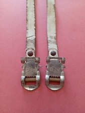 Cinghiette puntapiedi marca REG bicicletta da corsa vintage.