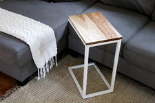 Tavolo a C Industriale, Legno Duro di Frassino, Base in Metallo Bianco, Spedizione Gratuita