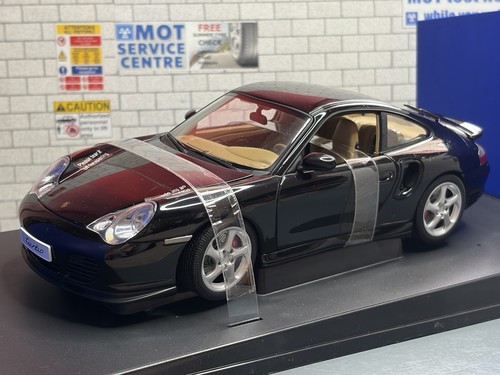 Boxed autoart 77833 - autoart,