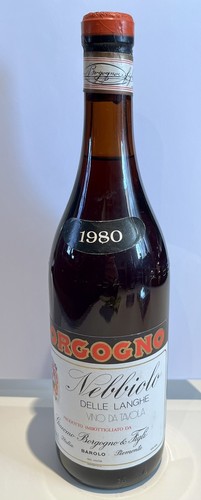 Vino nebbiolo delle - nebbiolo, langhe