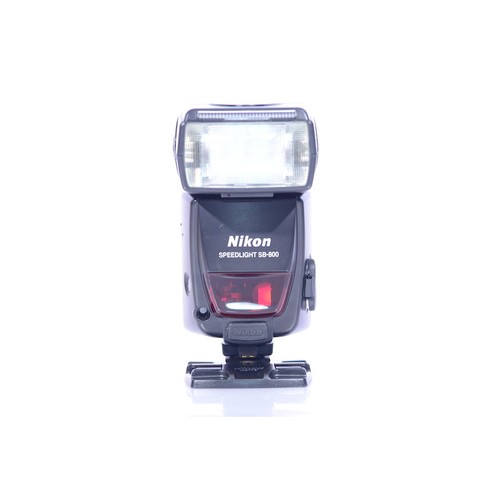 Nikon 800 speedlight - nikon,