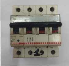 INTERRUTTORE MAGNETOTERMICO 4 POLI 10A F84/10 BTICINO