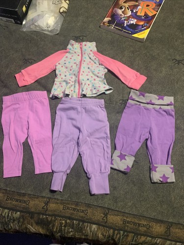 Girl piece lot 1 - 4’piece, zip