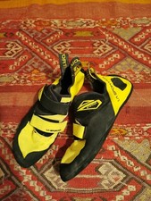 La Sportiva - Katana - New rockclimbing shoes - used once - 43.5