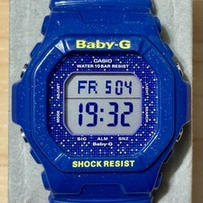 Orologio digitale quadrato