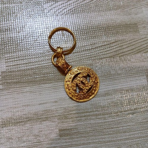 Portachiavi chanel oro - oro, marca