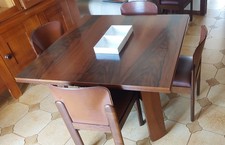 TAVOLO ALLUNGABILE CON SEDIE