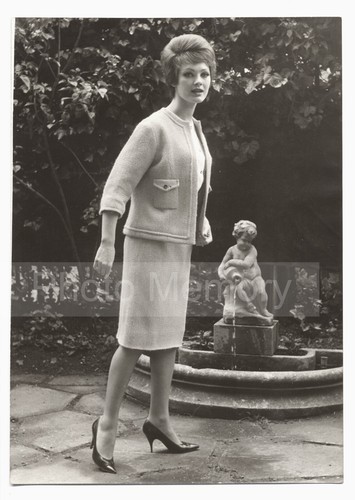 Mode femme 1961 - femme, en