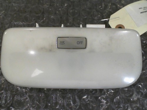 Luce cortesia renault - di,