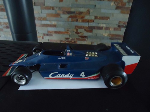 Burago f1 tyrrell - burago,