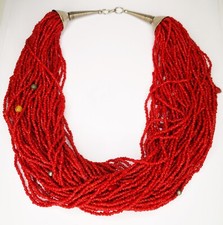 COLLANA VINTAGE TRIBALE 56 FILI IN PASTA DI CORALLO E INSERTI PIETRE DURE