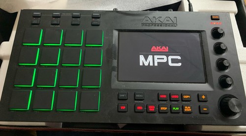 Akai professional mpc touch - mpc,