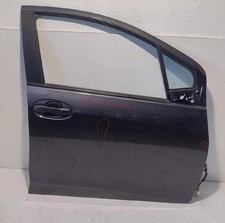 670010D500 PORTA ANTERIORE DESTRO TOYOTA YARIS (07 14 12 17