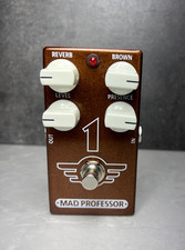 Pedale distorsione/riverbero