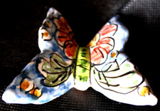 ANIMALETTI FARFALLA SOPRAMMOBILI IN CERAMICA BOMBONIERE DI CALTAGIRONE