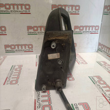 1484830899 Retrovisore est