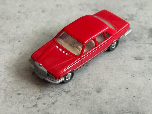 Wiking mercedes benz 450 - 1:87,