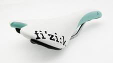 Sella bici da strada Fizik