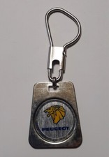 Vecchio Portachiavi metallico vintage anni '80 AUTO PEUGEOT (old keyring) a