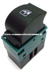 X Lancia Musa 1.4 16V 2004 >