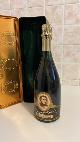 Bottiglia champagne - bottiglia,