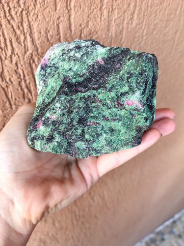 Minerali grande rubino - ***,