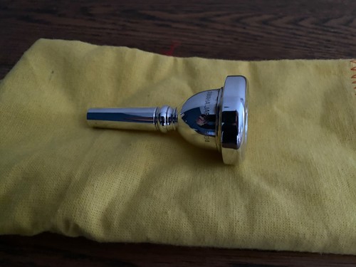 Boccaglio basso yamaha 66d4 - yamaha,