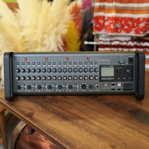Zoom livetrak 20r - zoom,