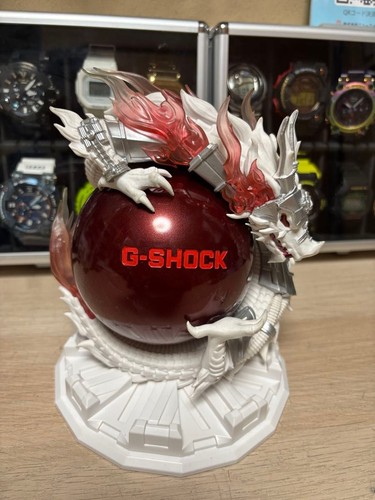 Figura limitata shock white - figura, g-shock