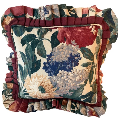 Cuscino vintage fatto mano - a,