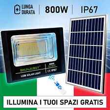 FARO 800W LED Compatto da Esterno con Pannello Solare e Controllo da Remoto